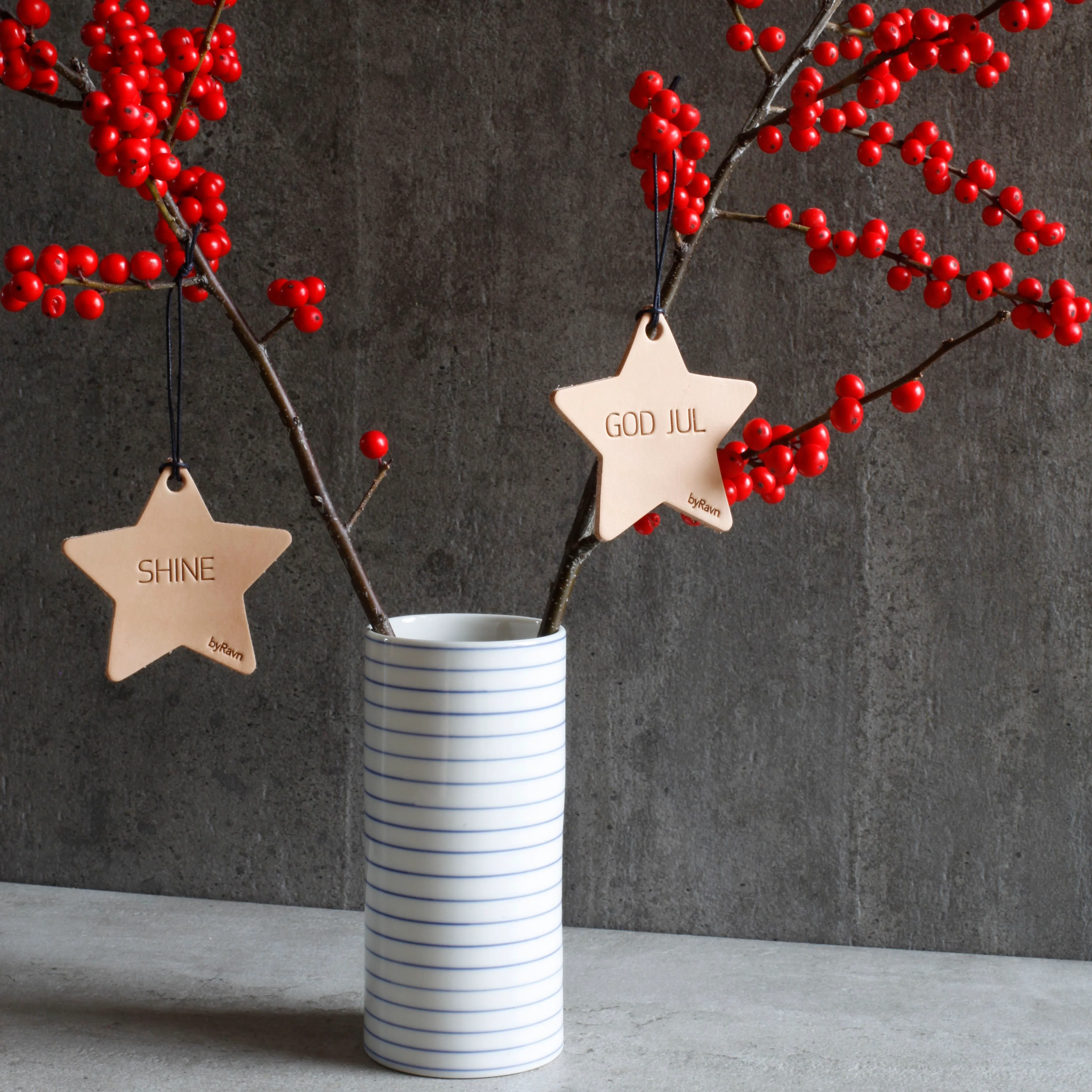 Julepynt: Stjerner i læder - Image 3